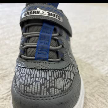 Kısa Sürede Dağılan Skechers Ayakkabı Hayal Kırıklığı Yarattı