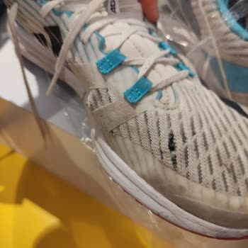 Boyner'den Alınan Adidas Koşu Ayakkabısında Erken Yırtılma Ve Değişim Sorunu