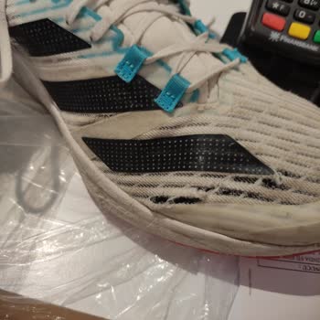 Boyner'den Alınan Adidas Koşu Ayakkabısında Erken Yırtılma Ve Değişim Sorunu