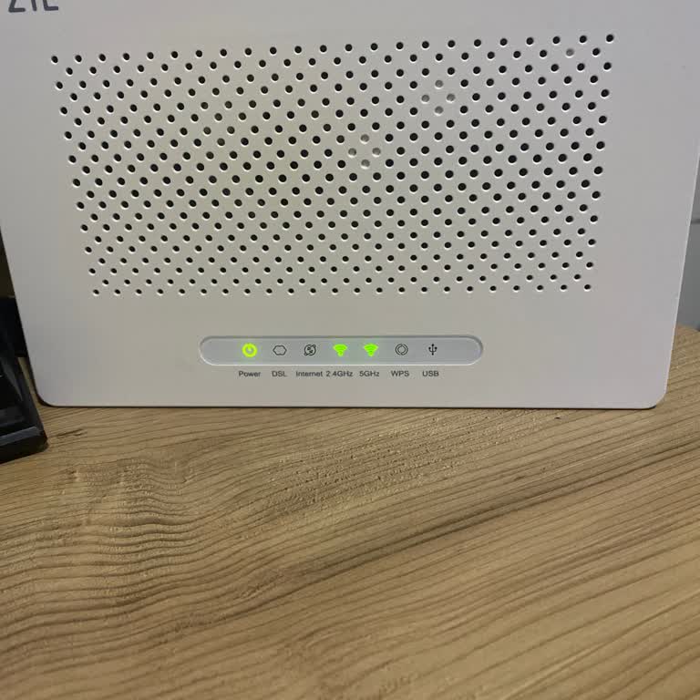 Bir Haftadır Devam Eden İnternet Kesintisi Ve Müşteri Hizmetlerine Ulaşılamaması