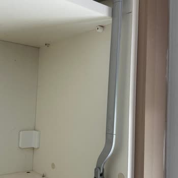 Dayanıksız Mutfak Dolabı Ve Yetersiz Ürün Kalitesi