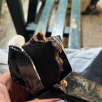 Çikolata Paketinde Sakız Parçası İle Karşılaştım, Hijyen Sorunu Yaşadım