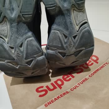 Skechers Ayakkabıda Erken Yırtılma Ve Olumsuz Garanti Süreci