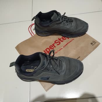 Skechers Ayakkabıda Erken Yırtılma Ve Olumsuz Garanti Süreci