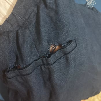 Paul Mark Paul Mark'tan Aldığım Pantolonlar İlk Yıkamada Yırtıldı