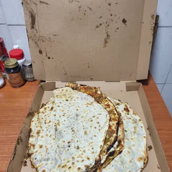 Lahmacunlar Dağıldı, Ücret İadesi Yapılmıyor!