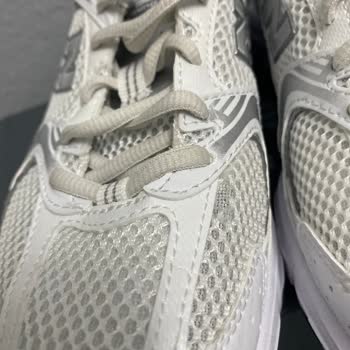 Yeni Alınan Ayakkabının Önünde Yırtık Çıktı İnceleme Reddedildi