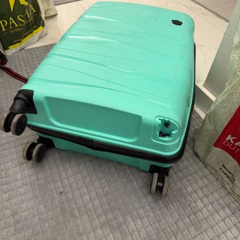 Pegasus Uçuşunda Valizlerim Ve Hediyeliklerim Kırık Çıktı