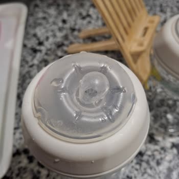 Aldığım Biberonların Emzik Kısmı İçe Göçüyor, Bebeğim Mağdur Oluyor