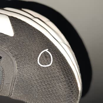 Amazon Adidas Galaxy 7 Ayakkabı Kısa Sürede Patladı