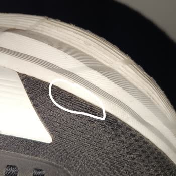 Amazon Adidas Galaxy 7 Ayakkabı Kısa Sürede Patladı