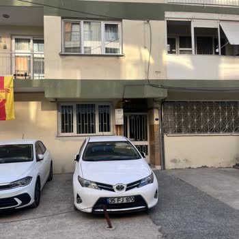 Bina Mantolama Çalışması Öncesi Yüzeyden Geçen Kabloların Yer Altına Alınmaması Sorunu