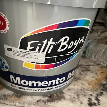 Silinebilir Denilen Boya Lekeleri Çıkarmıyor