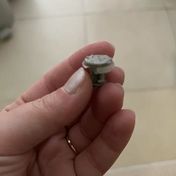 Düdüklü Tencere Kapağından Parça Düşmesi Ve Blender Arızası
