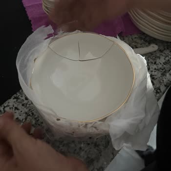 Satış Sonrası İlgisizlik Ve Kırık Ürün Mağduriyeti