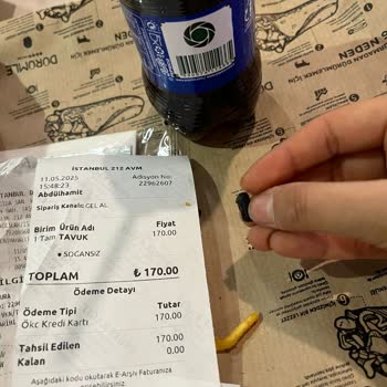 Dürümle Dürümün İçinden Plastik Parçası Çıktı: Sağlığımız Tehlikede!