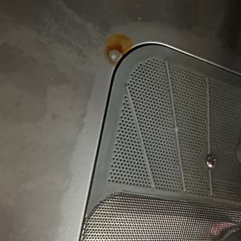 Samsung Bulaşık Makinesinde Tekrarlayan Paslanma Sorunu Mağduriyeti