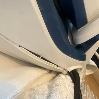 Tefal Ütü Kazanı Patladı Kaynar Su Ve Buhar Etrafa Yayıldı