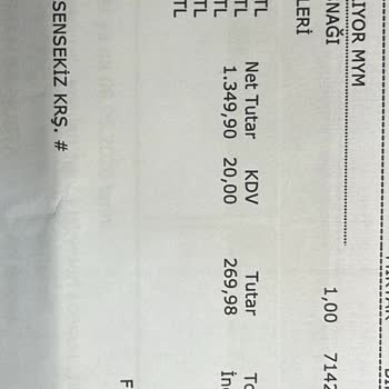 Renault Ayıplı Parçayı Kabul Ediyor, Sorumluluğu Üstlenmiyor Ve Tüketici Haklarını Göz Ardı Ediyor