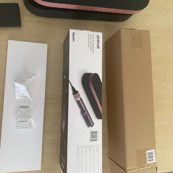 Dyson Airstrait Saçlarımı Yaktı Ve Düzleştirmedi