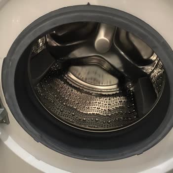 Bosch Çamaşır Makinesi Lastiğinde Yırtılma Garantiye Girmiyor