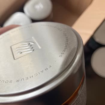 İlly Espresso Cafe Ezilmiş Ve Paslı Kahve Kutularına Çözüm Bulamıyorum, Muhatap Yok