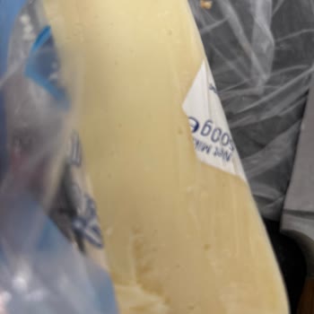 Aldığım Kaşar Peynirin Ekşi Çıkması Ve İade Edememek