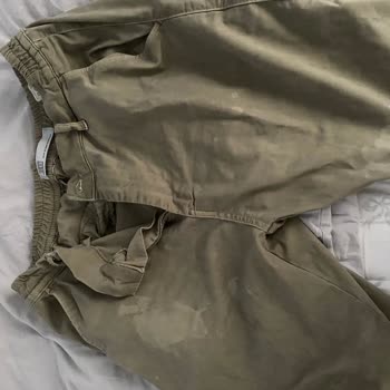Leke Çıkarıcı Pantolonumun Boyasını Çıkardı, Leke Kaldı