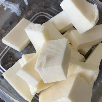 Gürsüt Köy Peynirinde Plastik Cam Parçası Çıktı