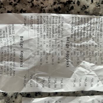 Taze Olması Gereken Peynir Bozuk Çıktı, Kötü Koku Ve Siyahlaşma Yaşadım