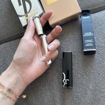 Ercan Havalimanı'ndan Alınan Dior Ruj Kırık Çıktı, Değişim Talebi