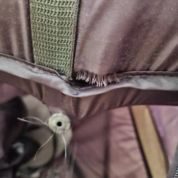 Kraft Siena Beşik 5 Ayda Yırtıldı Ve Çatladı, Çözüm Bekliyorum