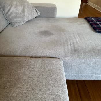 Kısa Sürede Deforme Olan Koltukta Çözüm Sunulmaması Ve Ek Ücret Talebi