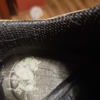Slazenger Ayakkabıda Erken Yıpranma Ve Yetersiz Müşteri Hizmeti Deneyimi