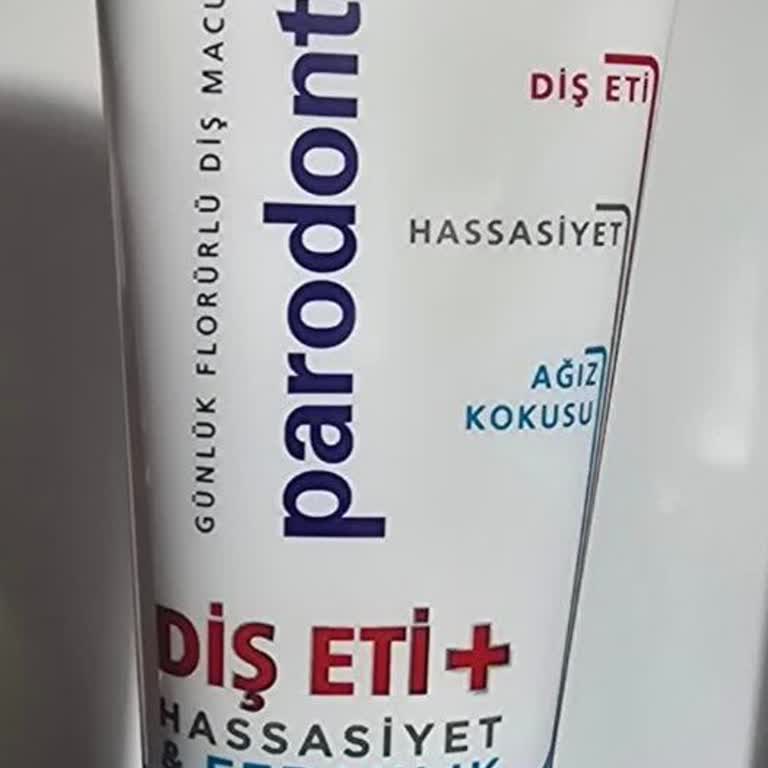 Parodontax Gum + Sensitivity Toothpaste Caused Lip Swelling and Painful Mouth Sores