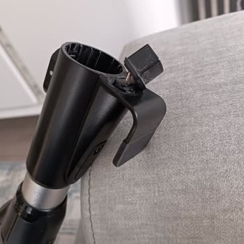 Bosch Dikey Süpürgede Dayanıksız Plastik Ve Yüksek Parça Fiyatları Mağdur Ediyor