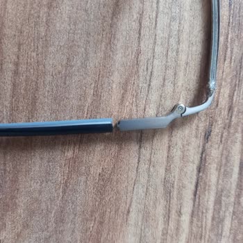 Derigo Chopard Gözlükte Tekrarlayan Sap Kırılması ve Garanti Dışı Destek Talebi