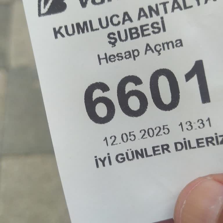 VakıfBank Şubesinde Hesap Açma İçin 500 TL Ücret Talebi