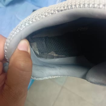 Garantiye Gönderilen Skechers Ayakkabımın İç Kısmı Delindi, Kullanıcı Hatası Denilerek İade Edildi