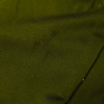 Yıkanmadan Tüylenen Hummel Eşofman Altına Mağaza İlgisizliği
