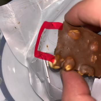 Milka Çikolatadan Kıl Çıkması Ve Carrefour SA'nın Acil Dönüş Yapmaması