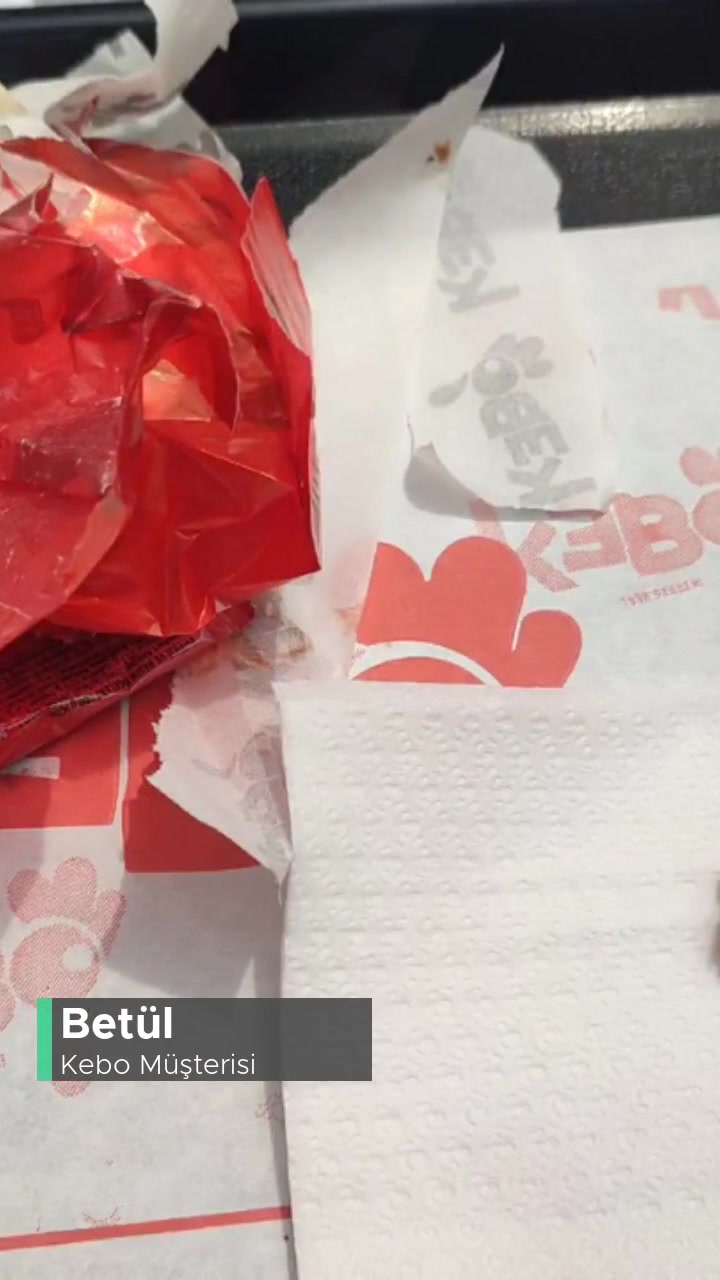 Ankamall Kebo Şubesinde Yemekten Çıkan Madde! videonun kapak resmi