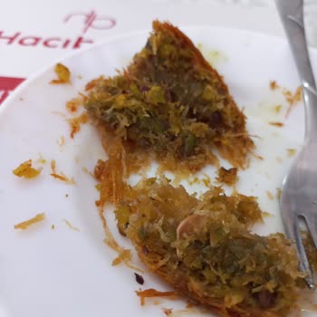 Fıstıklı Kadayıftan Çıkan Kabuk Dişimi Kırdı Denetim Yapılmıyor Mu