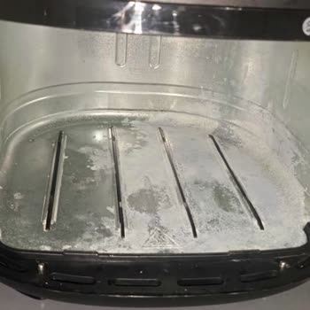 Philips Air Fryer Haznesinde Kireçlenme Ve Servis İlgisizliği