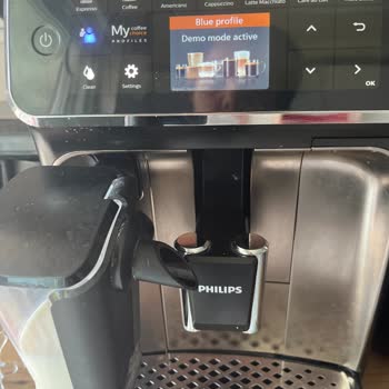 Philips 5400 Kahve Makinesi Demo Modunda Takılı Kalıyor, Kullanamıyorum