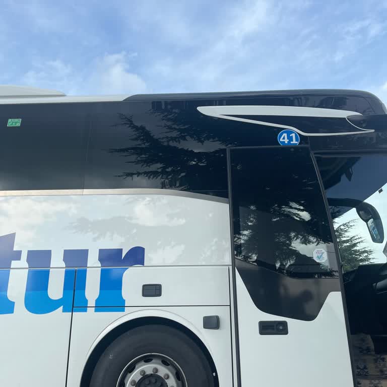 Efe Tur Otobüs Seferinde Uzun Süre Bekletilme Ve İlgisizlik