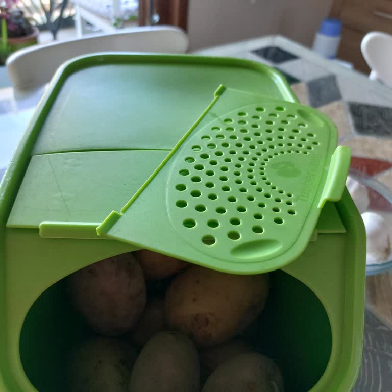 Patates Soğan Saklama Kutusunun Kapağı Kırıldı, Yedek Parça Talebi