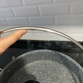 Yamuk Tencere Ve İlgisiz Müşteri Hizmetleri Mağduriyeti