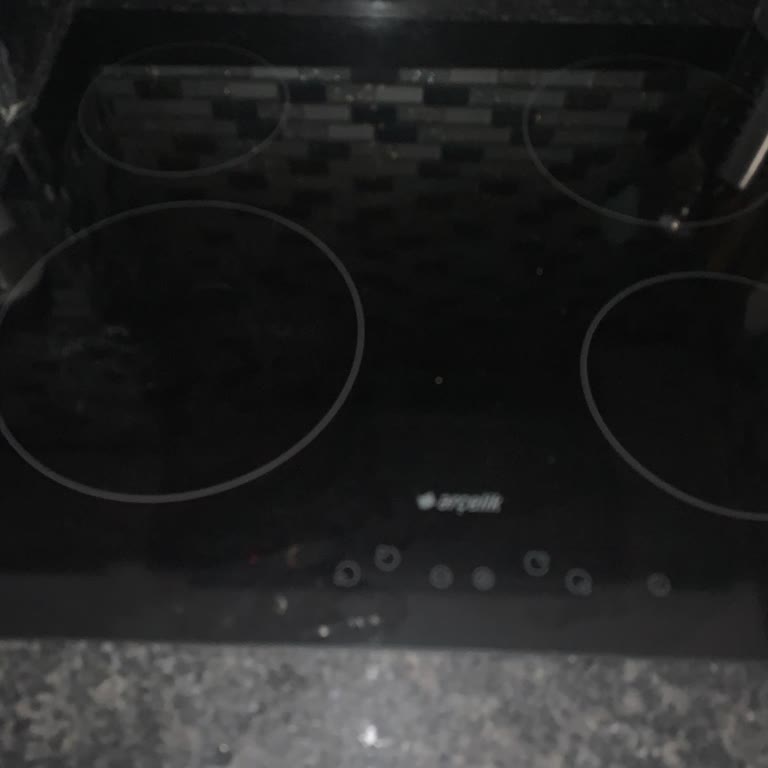 Arçelik Ocakta Tekrarlayan Arıza Ve Güvenlik Riski Nedeniyle Ürün Değişimi Talebi