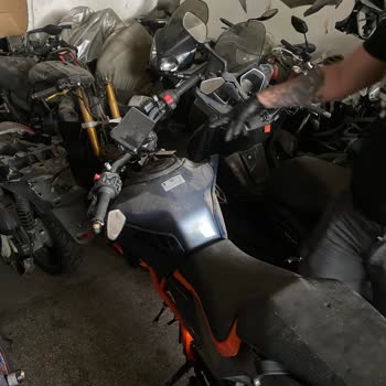 9 Aydır Beklenen Parça Ve İlgisiz Yetkili Servis Mağduriyeti